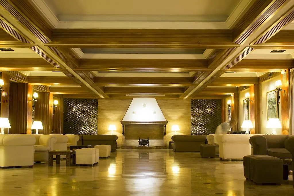 Hotel Fernando III Sevilla 4*,